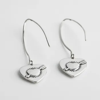 

100% 925 sterling silver earrings ladies retro heart-shaped ear hooks fashion girls light luxury jewelry