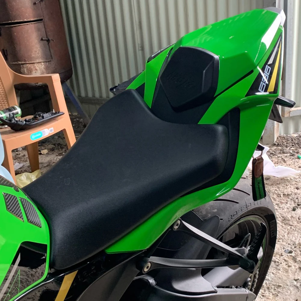 出色 rewritestoreSeat Fairing オートバイリアシートフェアリングカバーカウルフィット川崎ZX6R ZX10R 20192020 MBLK Motorcycle