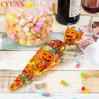 

100pcs Happy Halloween Candy Bags Pumpkin Bat Gift Bag Cone Cellophane Bags Transparent Food Packing Bags Halloween Party Favors