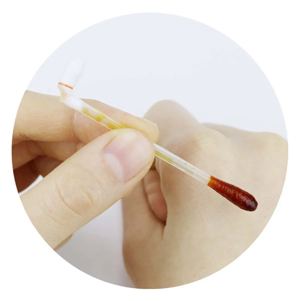 20pcs piece Disposable medical iodine cotton stick iodine disinfected cotton swab climbing aid first aid kit supplies 0128