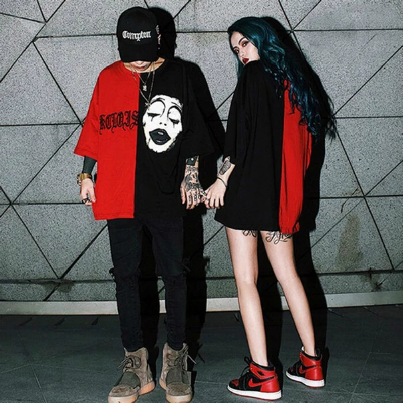 Harajuku BF Black-and-white Stitching Clown Short-sleeved Embroidery Collision Color Male and Female Couples Loose T-shirt