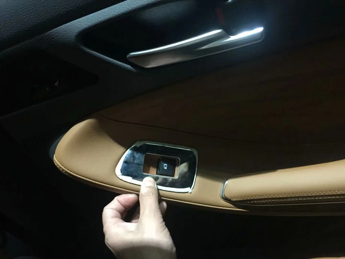 Toyota Avalon стекло Высота Регулируемый переключатель кнопка украшения Toyota Avalon только модифицированный в пределах подлокотник блесток
