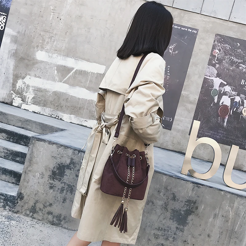 2019 New Mini Crossbody Handbags Cute Suede Bucket Bag Organizer Small Tassel PU Leather Womens Shoulder Messenger Bags Bolsos