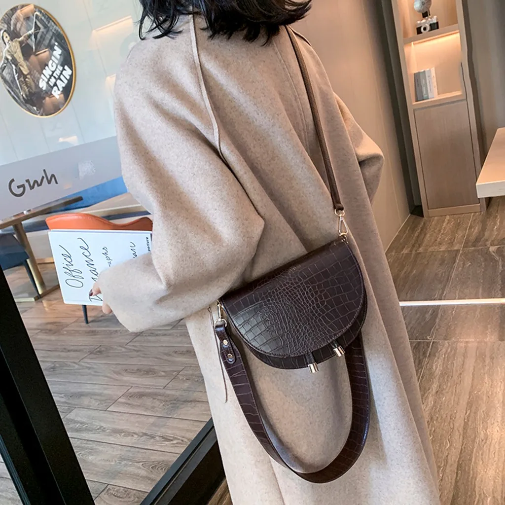 

Elegant Crocodile Pattern Crossbody Bags for Women Half Round Solid Pu Leather Luxury Handbags Women Bags Designer Shoulder Bag
