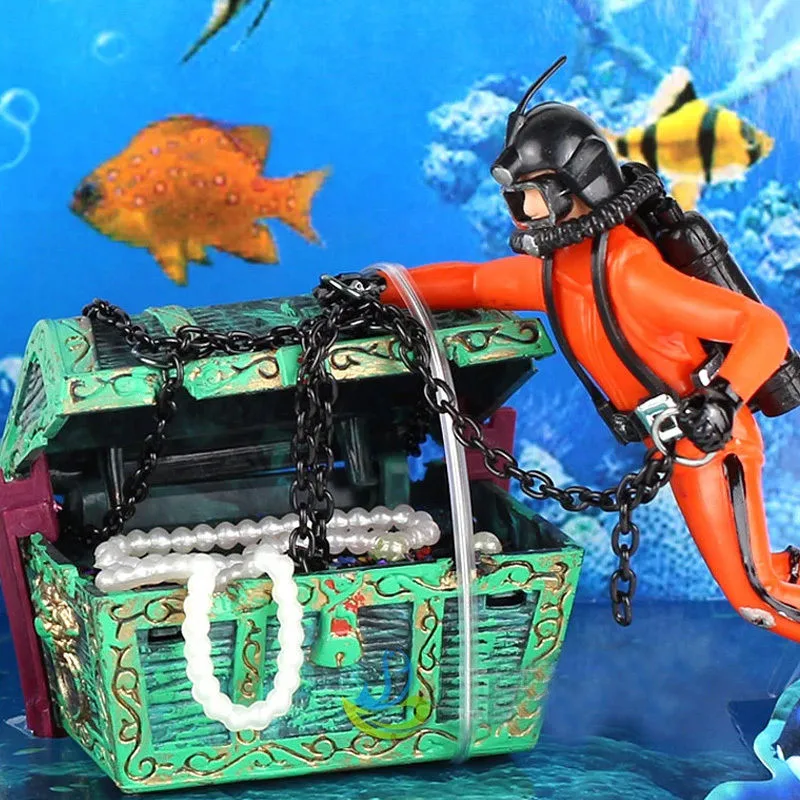 

New Unique Design Treasure Hunter Diver Action Figure Fish Tank Ornament Landscape Aquarium Decoration Accessories 1Pcs