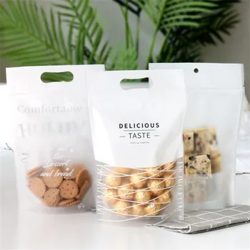 

100Pcs/Lot Zip Lock Plastic Bags Stand Up Bag Baking Tools For Cakes Hang Hole Packaging Present Candy Chocolate Christmas Pouch