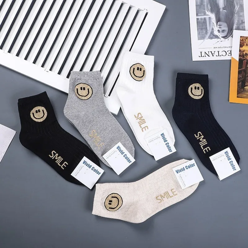 Корейские женские носки со смайликом и буквенным принтом, теплые хлопковые Забавные милые носки Kawaii Art Happy, Harajuku, уличная мода, Skarpetki