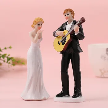 

New Resin Couples Figurines Modern Guitar Music Characters Crafts Art Ornament Study Hoom Decorations Birthday Wedding Gifts