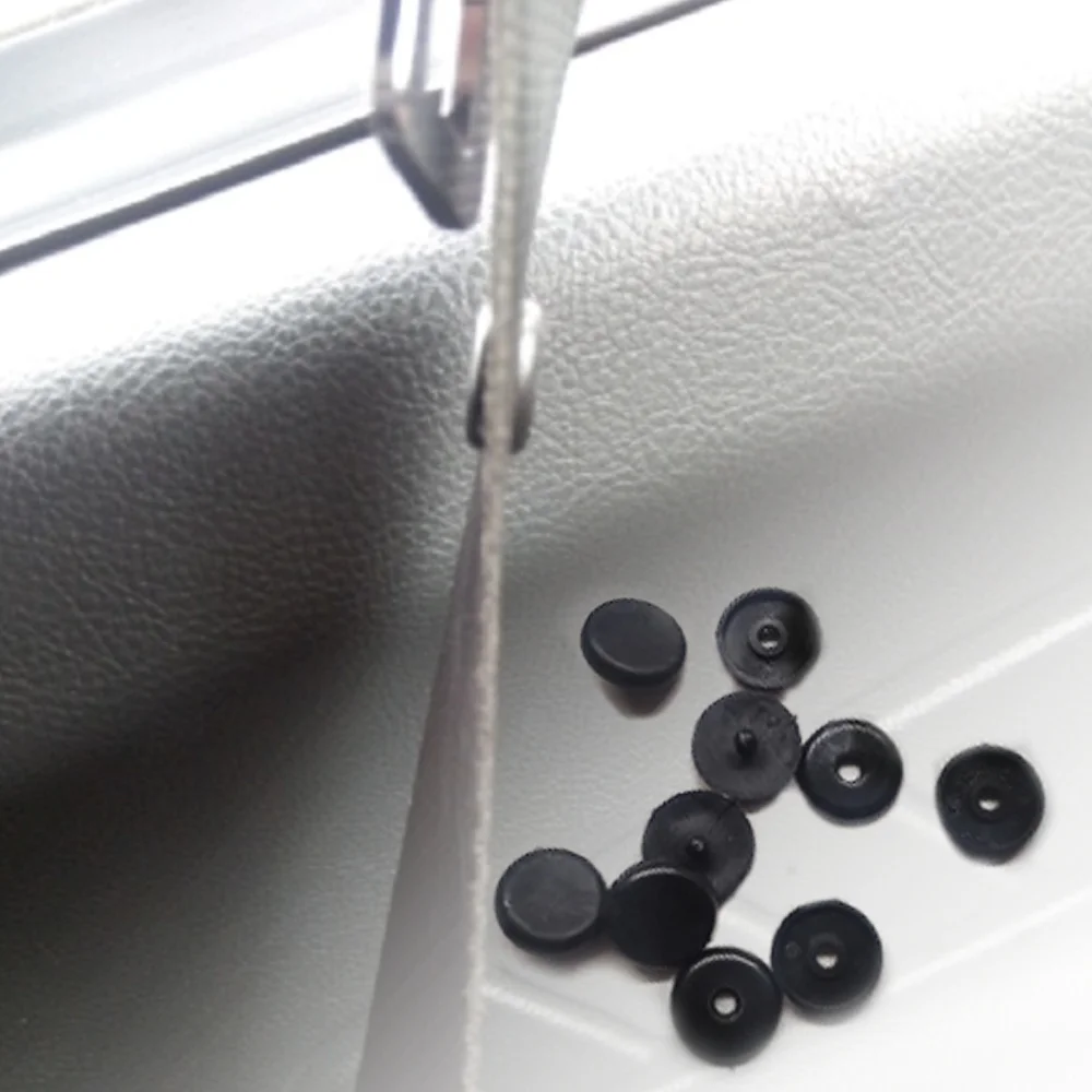 10 Pieces Auto Parts Black Plastic Car Seat Belt Stopper Pitch Limit Buckle Clip Retainer Seat Belt Stop Button Accessories