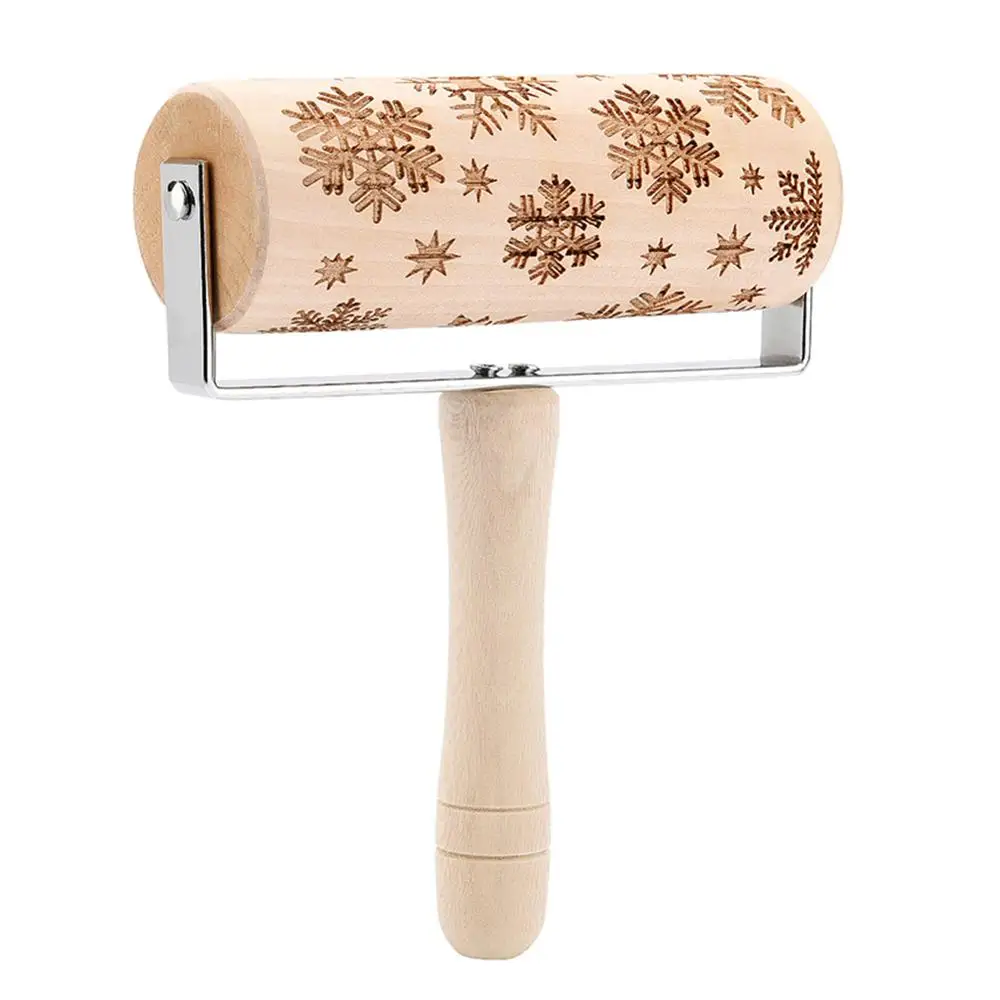Snowflake Christmas Wooden Elk Tree Snowflake Engraved Rolling Pin Embossing Dough Roller Holiday Baking Supplies - Цвет: Snowflake