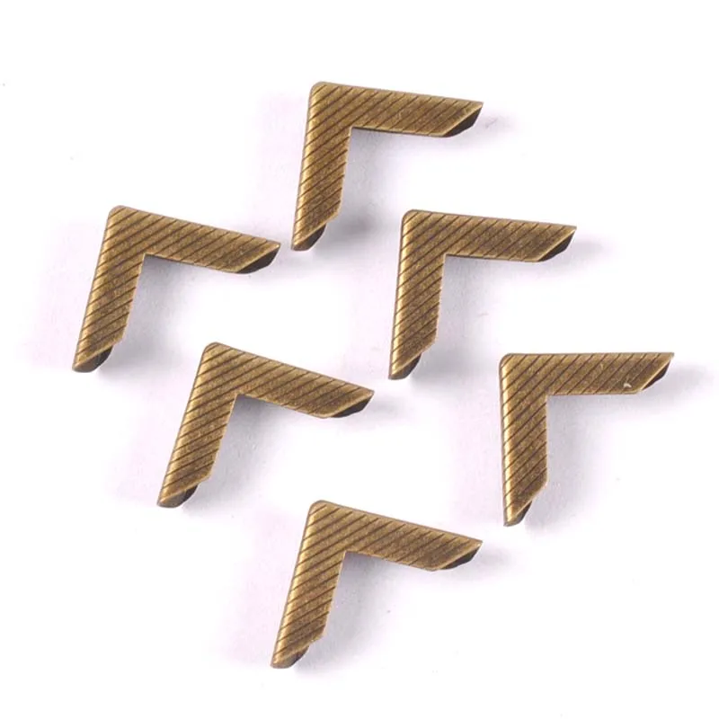 Protecteurs D'angle 20 Pièces, Boîte En Métal Antique Livre Scrapbooking Albums Menus Protecteurs D'angle Couverture Décorative(argent