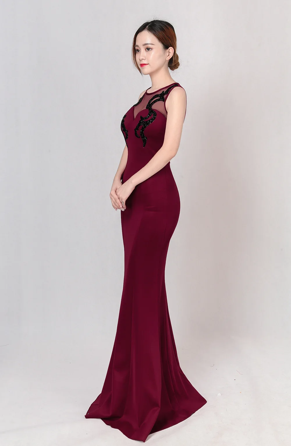 8175#-实拍模特-枣红-侧身