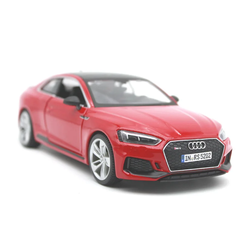 Модель спортивного автомобиля Burago 1:24 из искусственного металла игрушка для Audi RS