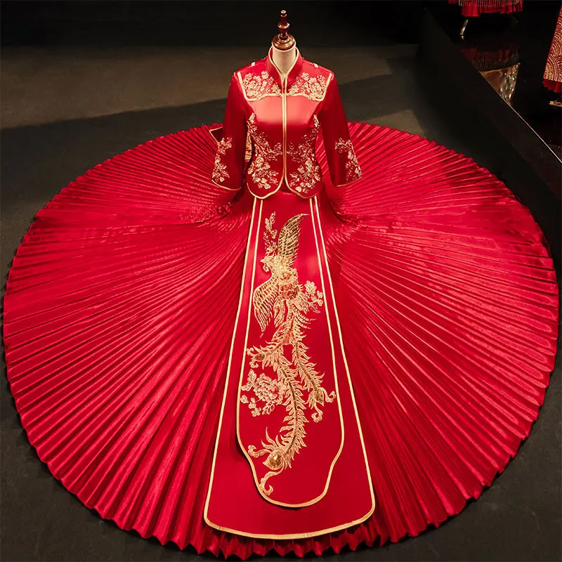 

2021 Bride Red Cheongsam Phoenix Embroidery Qipao Traditional Chinese Style Wedding Dress Oriental Clothing Size S-2XL
