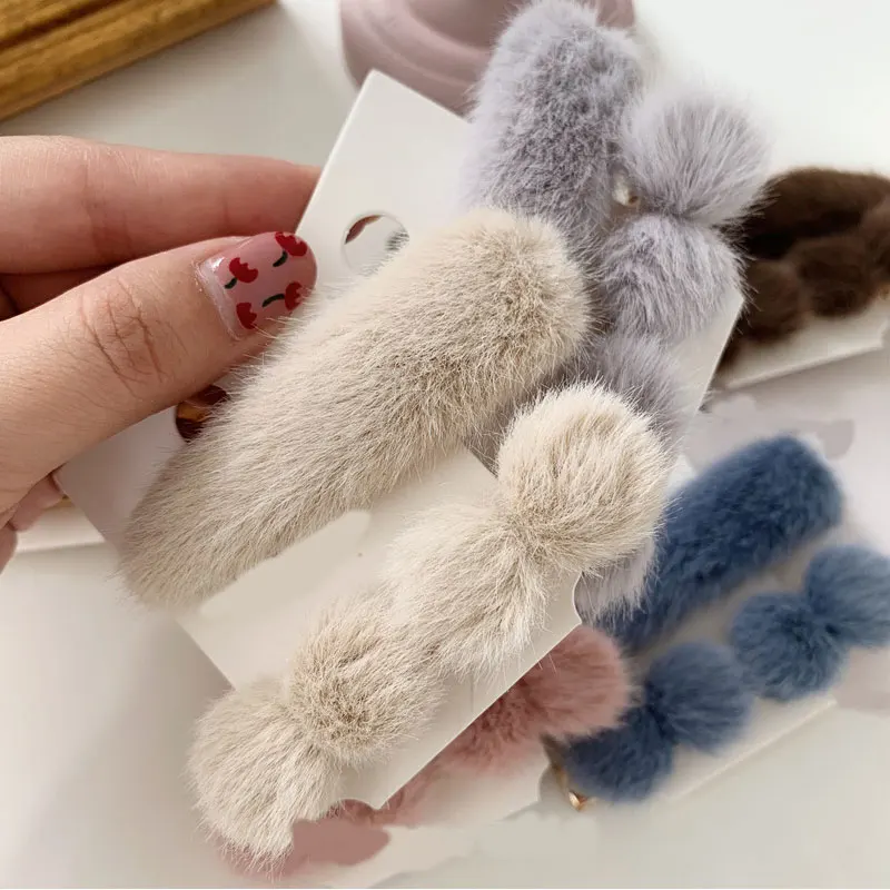 2Pcs/Set Faux Fur Pom Pom Ball Water Drop Hair Clips Hairpins Set Winter Women Hair Accessories Barrettes Girls Cute Headwear