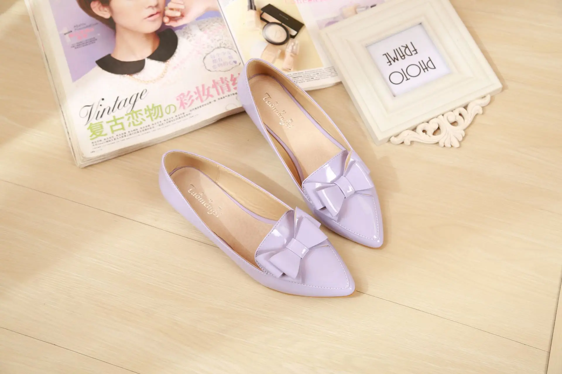 lavender color flat shoes