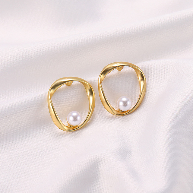 Hollow Chain Hoop Earrings For Women Gothic Geometric Gold Earrings Punk Statement Circle Earring Brincos Jewelry Girl
