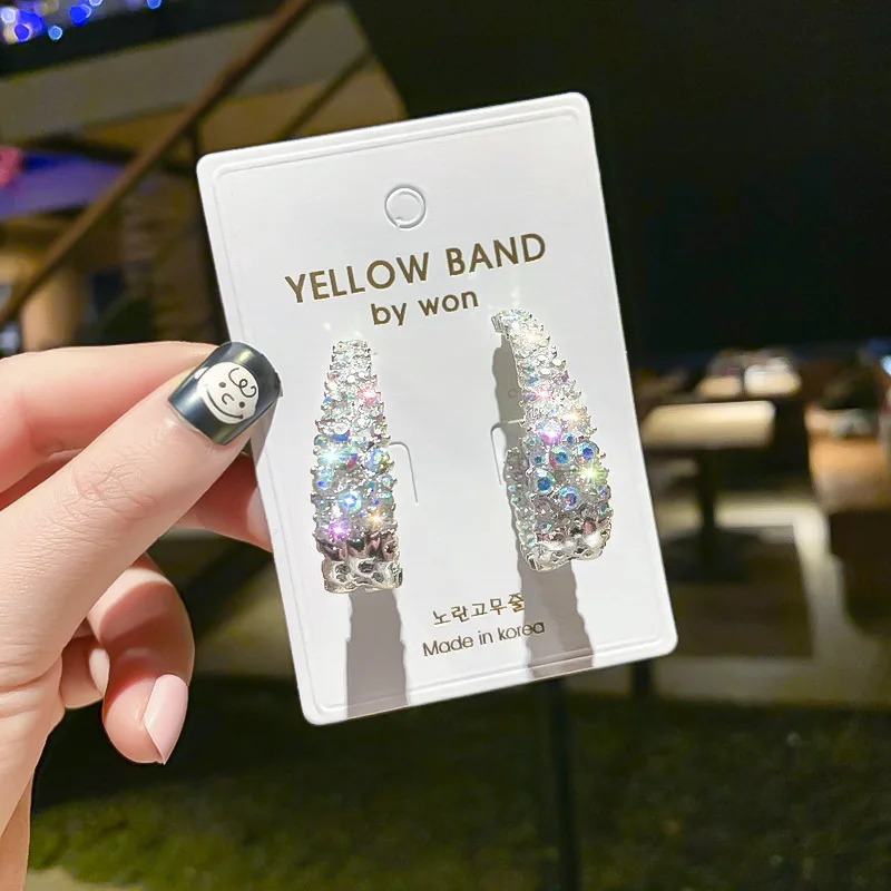 13175250289_1893186797