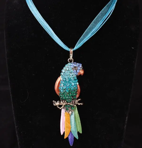 Новые женские роскошные ювелирные изделия попугай ожерелье-подвеска животное полный свитер цепь красочные хрустальные стразы красочный Попугай узор - Окраска металла: Blue