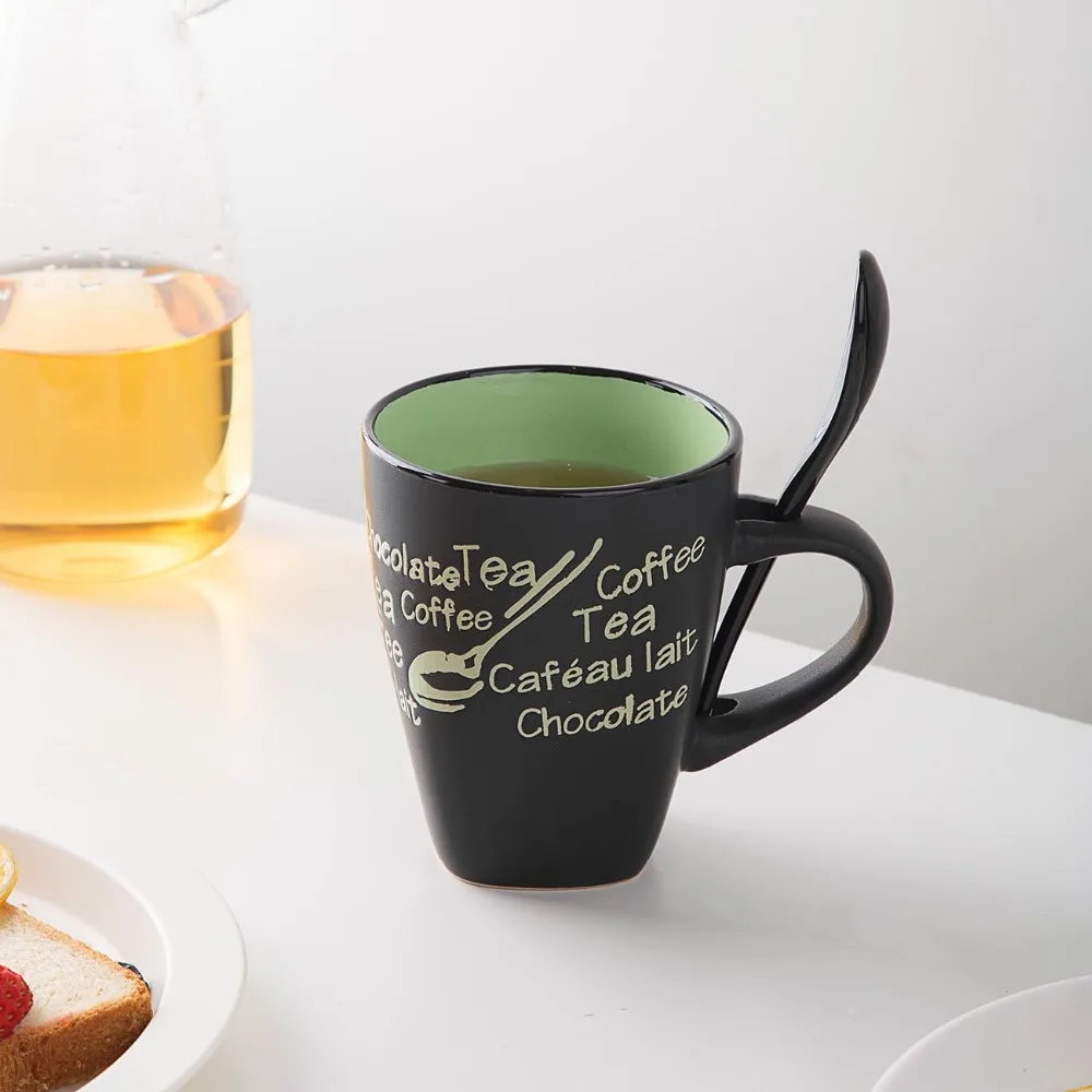 1 шт., простая керамическая кофейная чашка с ложкой, креативная индивидуальная чашка, кружка, черная, крутая, офисная, чашка для воды