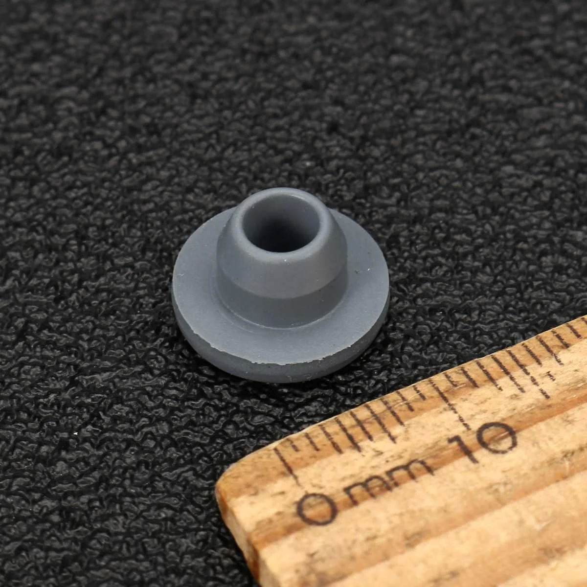 Rubber Stoppers 100Pcs Rubber Stoppers Self Sealing Injection Ports Inoculation Medical for Sealing Organizer 13mm Glass Bottles Vials Opening