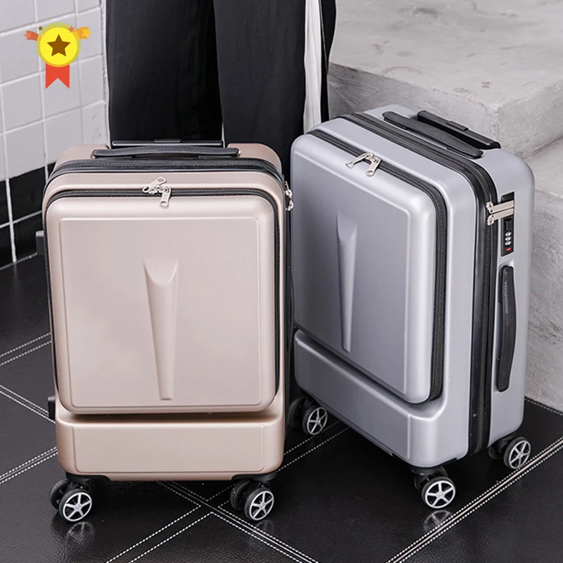 trunk spinner luggage