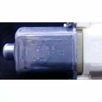 

WINDOW MOTOR FRONT RIGHT MERCEDES C-CLASS (W203) SALOON
