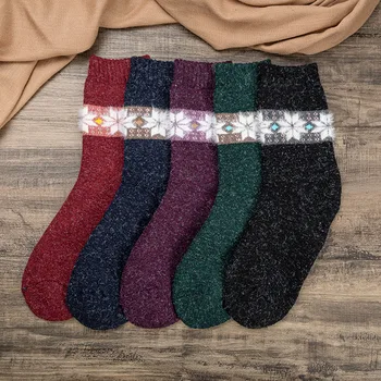 

Russia Winter Women's Socks Wool Keep Warm Thicken Contain Wool Rabbit Fur Soft Essential Comfortable High Quality Female Socks