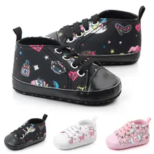 Chaussettes souples avec semelles en caoutchouc pour nouveau né, chaussures d'été en maille respirante pour bébé garçon et fille, antidérapantes