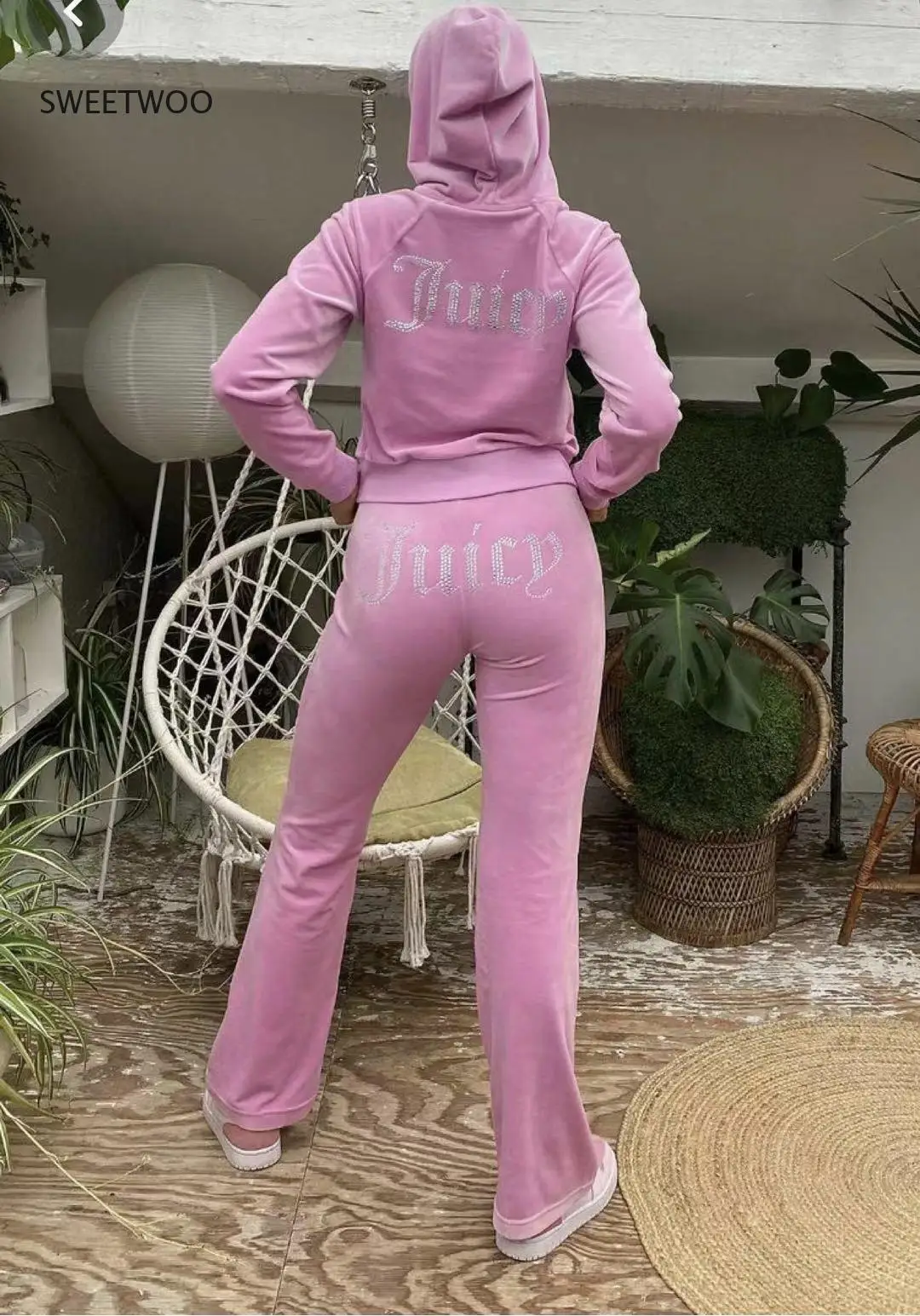 2021 Autumn and Winter New Suit Women's Fashion Hot Drilling Korean Velvet Sports Casual Suit Sweater Trousers Two-Piece Suit