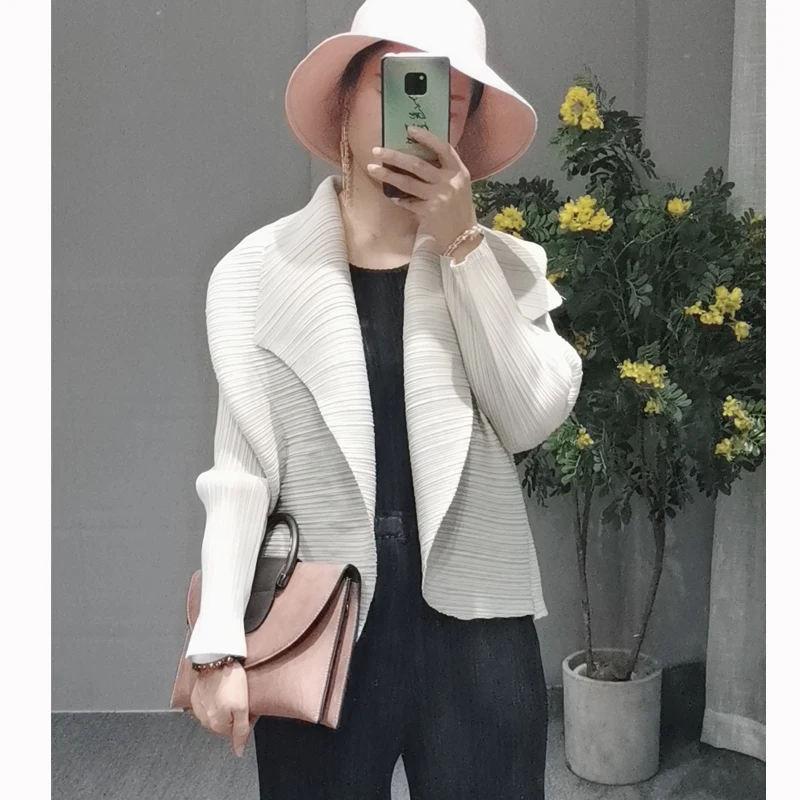 creamy-white Changpleat Новинка осеннее Женское пальто-кардиган Miyak Плиссированное модное однотонное Свободное пальто с длинными рукавами большого размера женские пальто C00 - Цвет: creamy-white