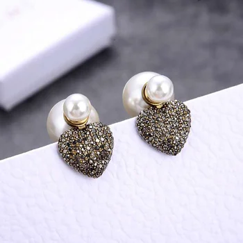 

2020 new high-quality Pearl earrings, elegant Pearl earrings for women