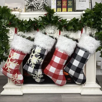 

Creative Christmas Plaid Stockings Snowflake Pattern Gift Hanging Tag Knit Border Xmas Character 3D Christmas Decor