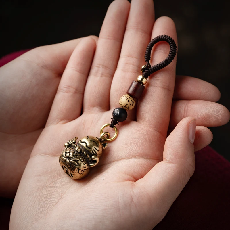 brass cat lanyard pendant (2)