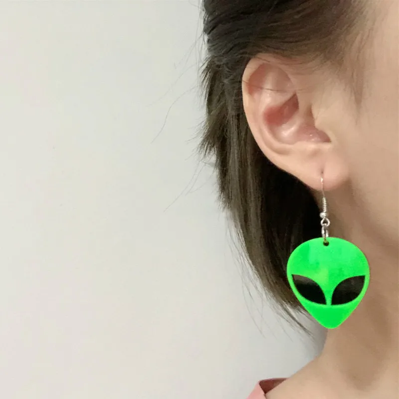 Новые акриловые серьги, модные ювелирные серьги с головой инопланетянина для женщин, модные серьги, аксессуары, Преувеличенные ювелирные изделия