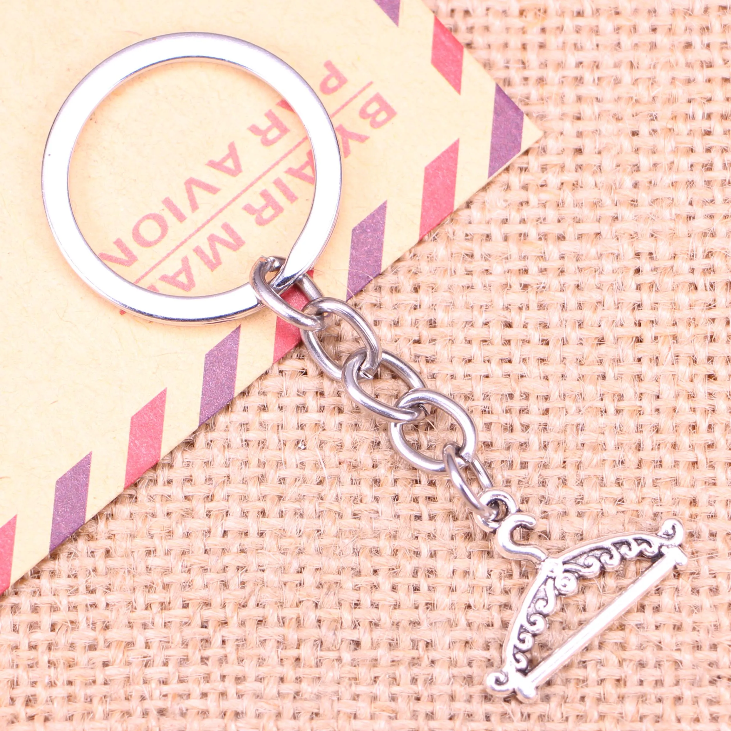 20pcs New Fashion Keychain 24x17mm hanger clothes stand Pendants DIY Men Jewelry Car Key Chain Ring Holder Souvenir For Gift | Украшения и