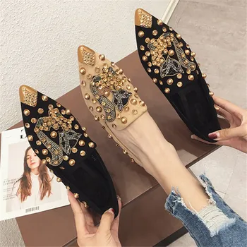 

Leathe Women Flats Front Golden Metal Women Shoes Ladies Fashionn Shoes Fox Style Top Face Rivets 35-40 Plus Size