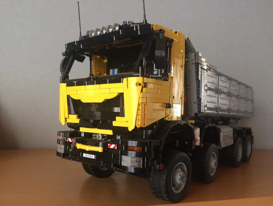 Technic MOC 5287 Dump Truck 8x8 Designed By Lucioswitch81