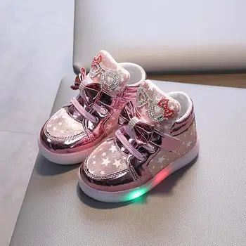 

Fashion Kids LED Glowing sneakers New Spring Colorful flashing Led Light Girls children Casual Shoes Stars Boys Shoe with Lights