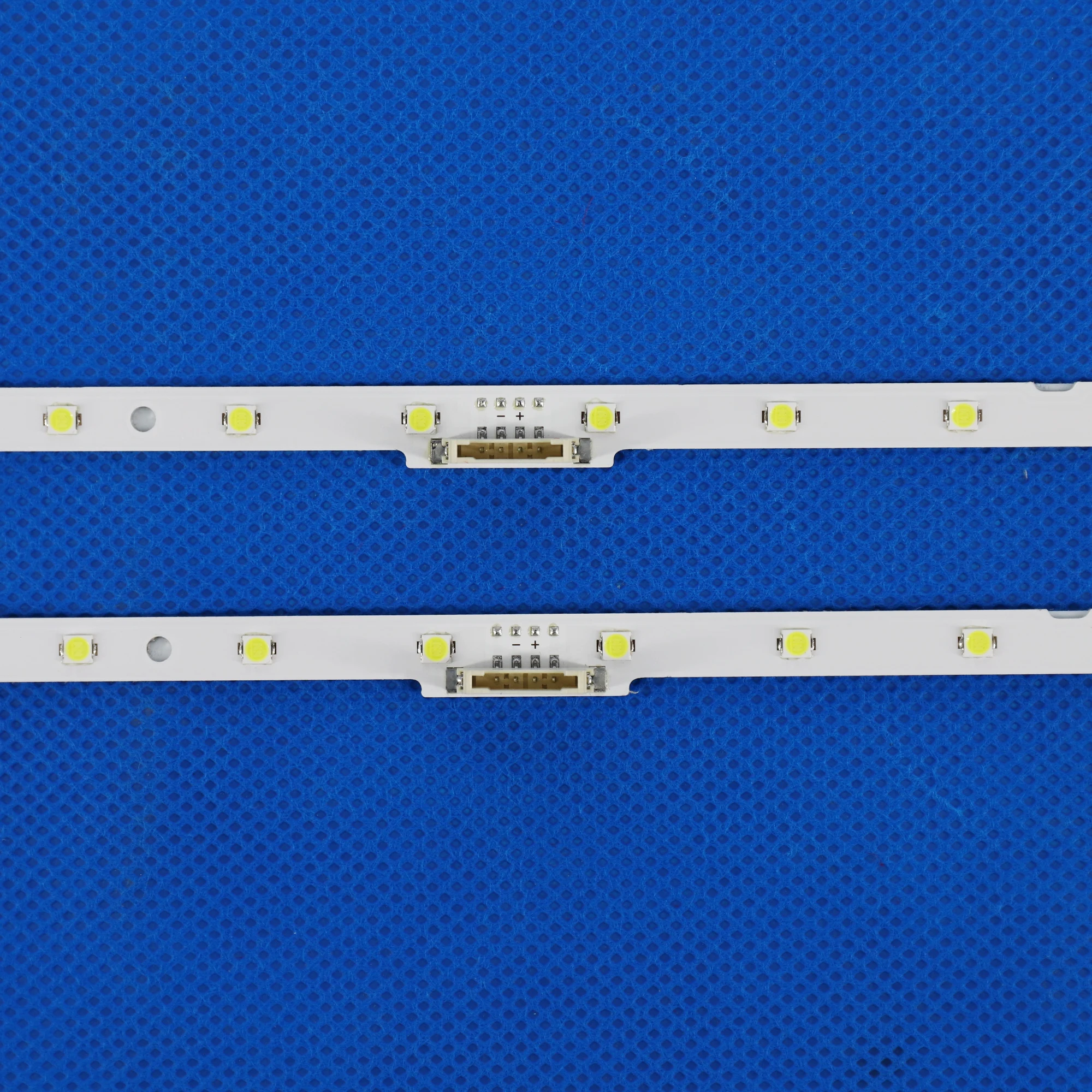 Tira Conduzida para Samsung Ue40nu7100 Un40nu7100 40nu7100 Nu7100 Ue40nu7125 Ue40nu7190 Ue40nu7180 Aot_40_nu7100f Lm4100550a 00549a