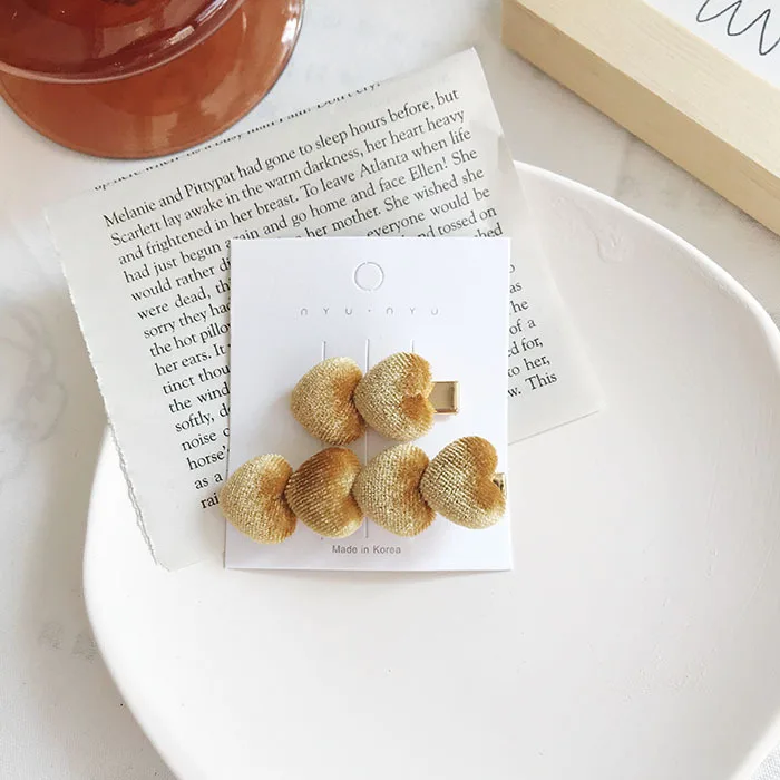 12620824357_826818092