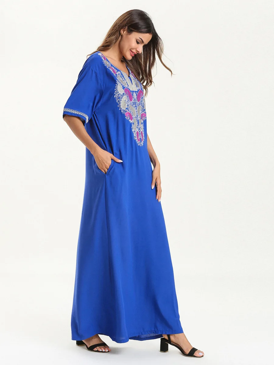 10382093880_244603504