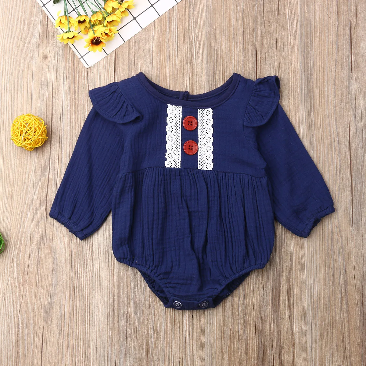 Emmababy Одежда для новорожденных девочек, кружевной комбинезон в стиле пэчворк с длинными рукавами и пуговицами и оборками, боди