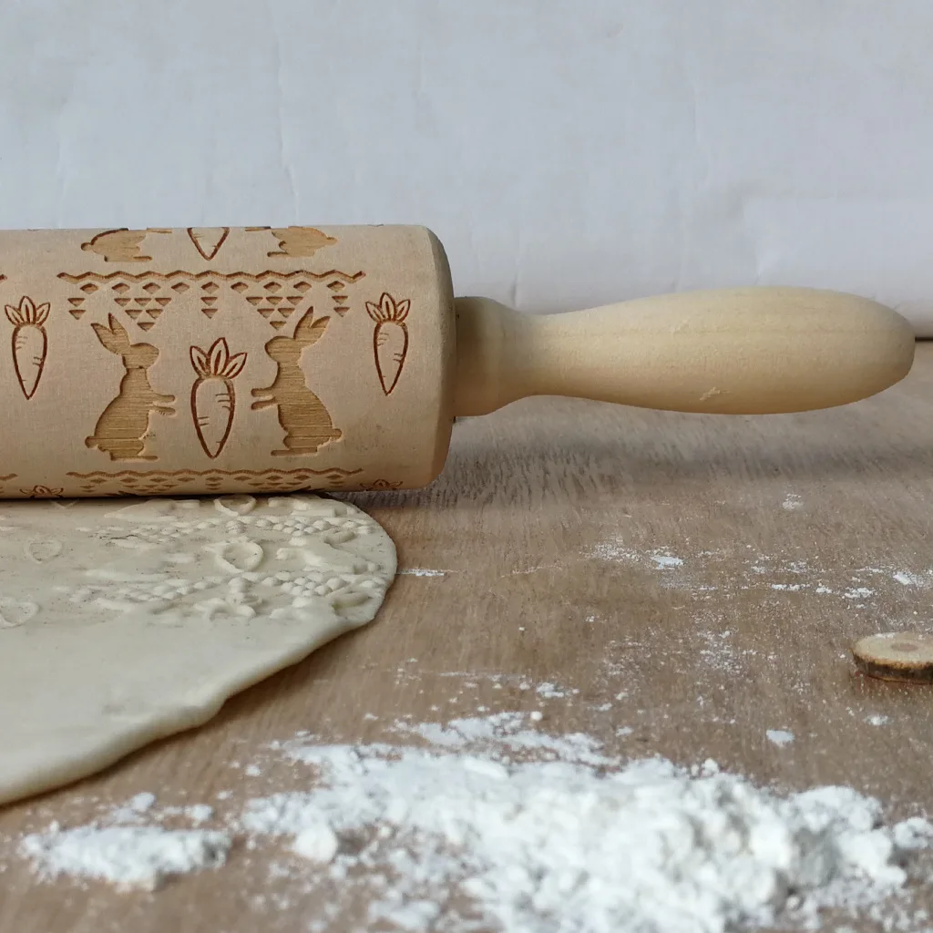 Embossed Wood Rabbit Rolling Pins for Cookies Baking Tools Rolling Pin
