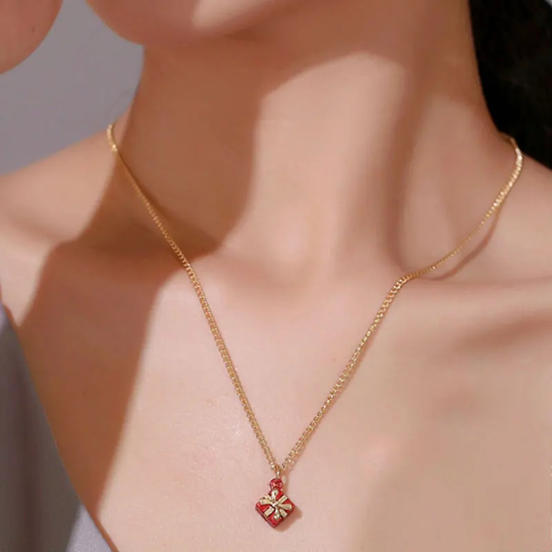 DoreenBeads модное рождественское ожерелье для женщин золотой цвет подарочная коробка Снежинка Кулон аксессуары 52 см(20 4/") длинные, 1 шт - Окраска металла: 2