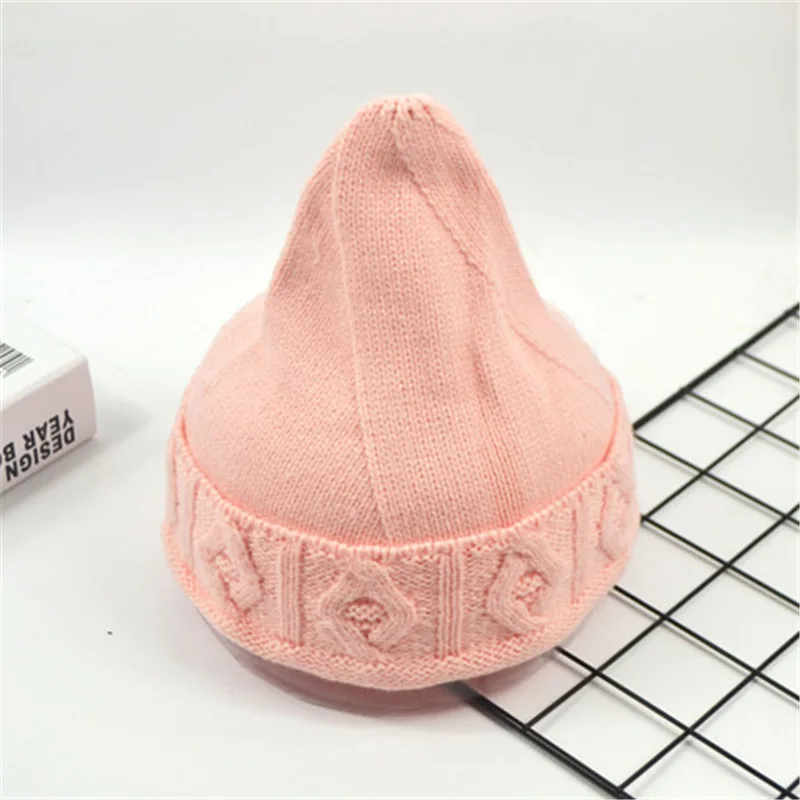 

Autumn Winter Hats for Women Pink Acrylic Knit Magic Caps Outdoor Cold Girl Hat British Academy Style Fashion Decorative Beanie