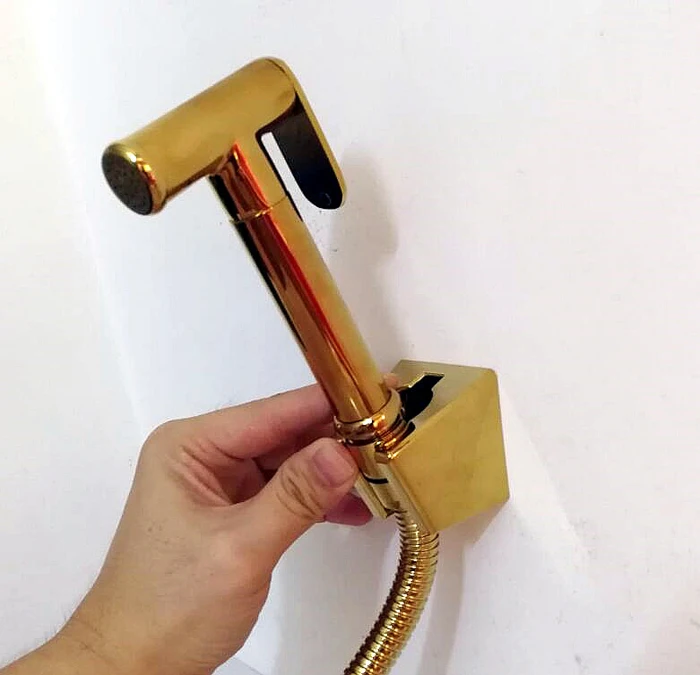 Распылитель для биде в унитаз Shattaf, ручной душ высокого давления, роскошный золотой набор для ванной комнаты, очиститель для биде, душевая головка GD12 - Цвет: Set A