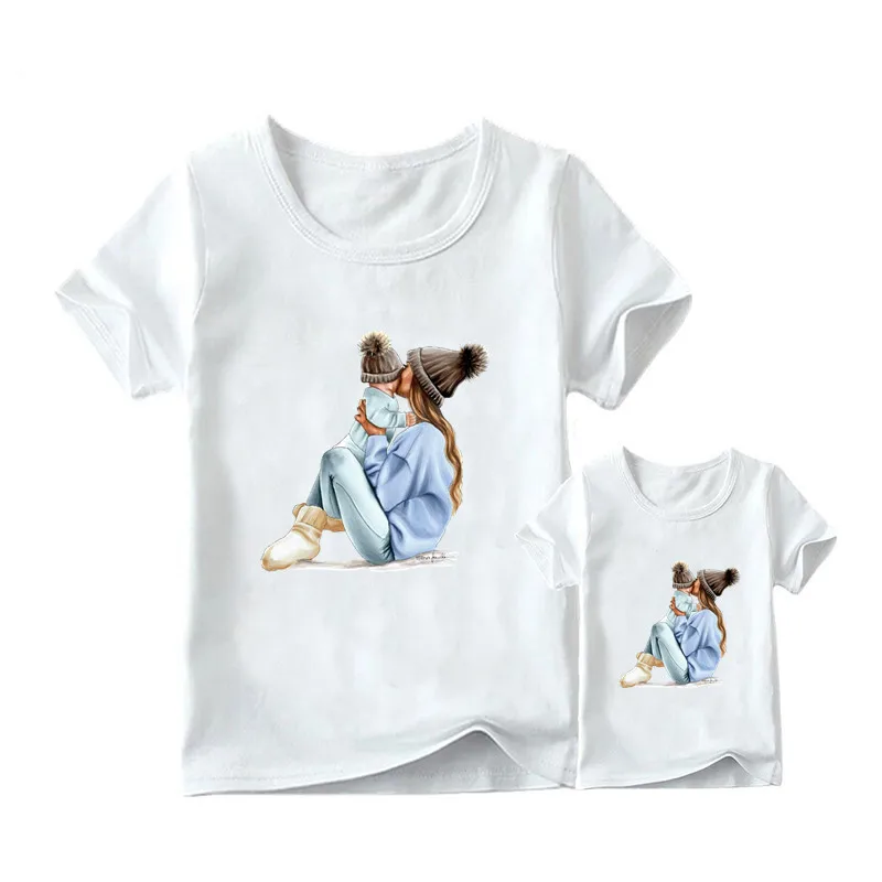 Модная одежда для мамы и дочки; одинаковые комплекты для семьи; женская футболка размера плюс; милые топы для маленьких девочек; мягкая летняя одежда