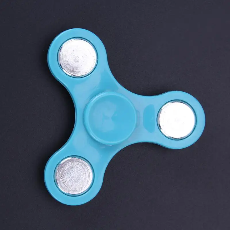 Пластиковый ручной Спиннер для аутизма и СДВГ Finger Tri-Spinner Fiesta Toys