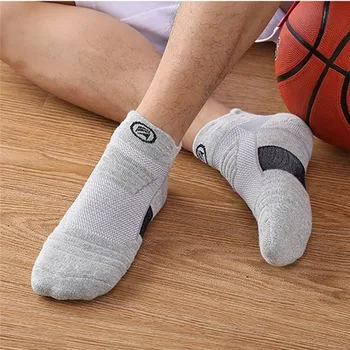 

Men Thick Socks Bottom Breathable Sweat-absorbent Outdoor Fitness Running Socks Elite Basketball Sports Socks